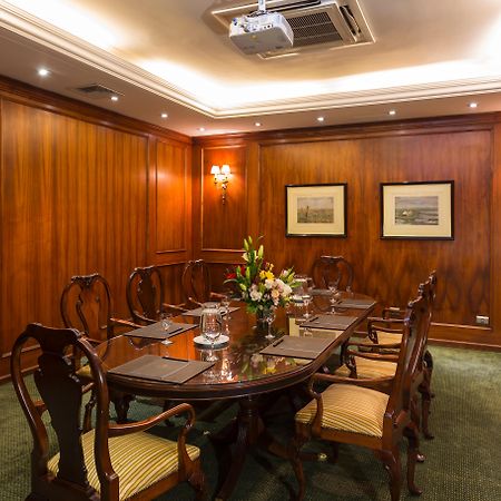 Park Plaza Santiago Hotel Bagian luar foto