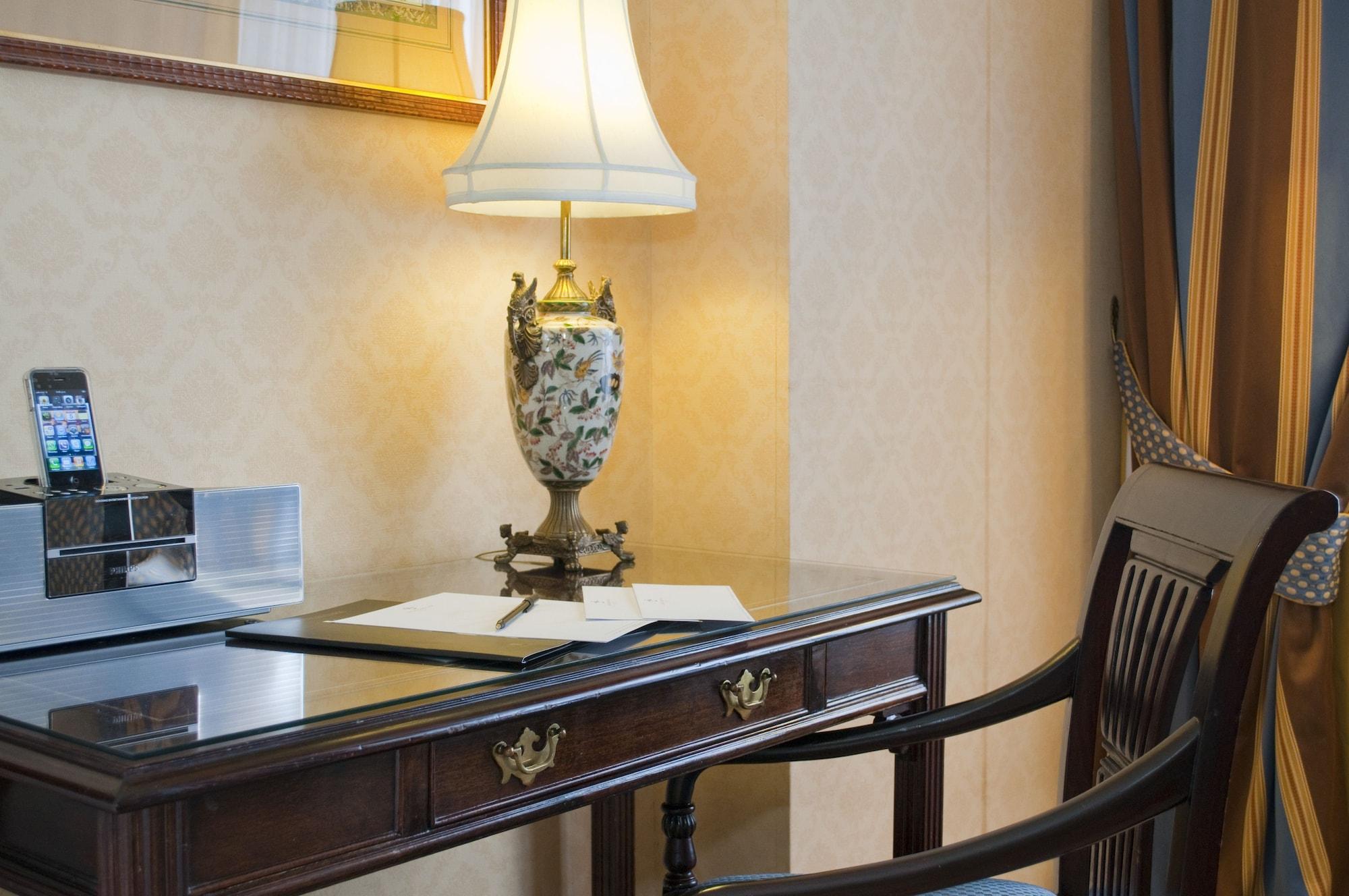 Park Plaza Santiago Hotel Bagian luar foto
