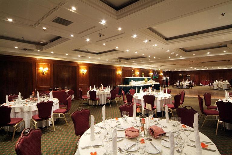 Park Plaza Santiago Hotel Bagian luar foto